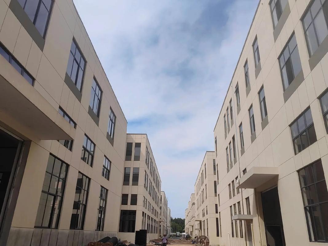 (出售) 小面积厂房出售独立产权园区配套食堂宿舍工业配套齐全