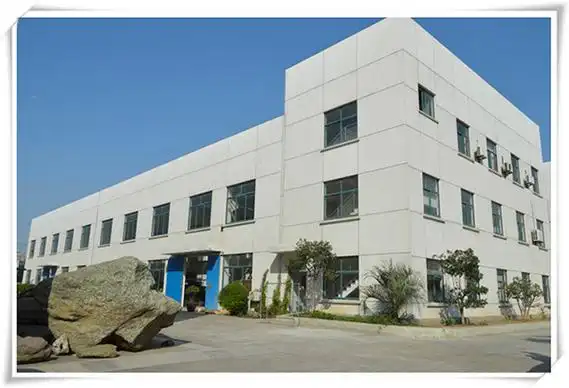 (出租) 丙二类消防1000平全新装修，办公室齐全！原房东无公摊，随时