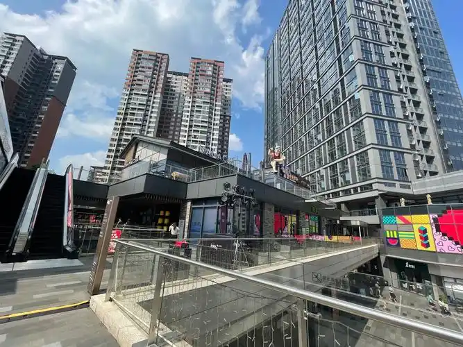 (出售) 蓬朗新星中路中间段，产证62平纯一楼，年租5万售155万