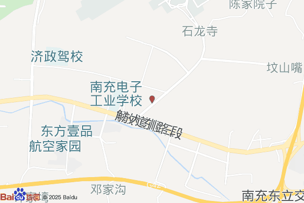 高坪区写字楼实景：南充高坪区写字楼出租500㎡ 砖混结构 交通便利 采光好 免费车位（第1张）