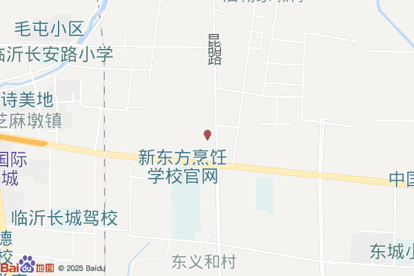 华东仓储物流园东门实景图