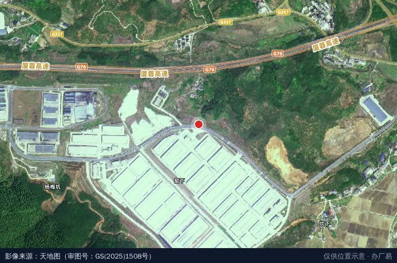 中铁二局集团有限公司崇义县产业园新材料标准厂房建设项目卫星位置示意图