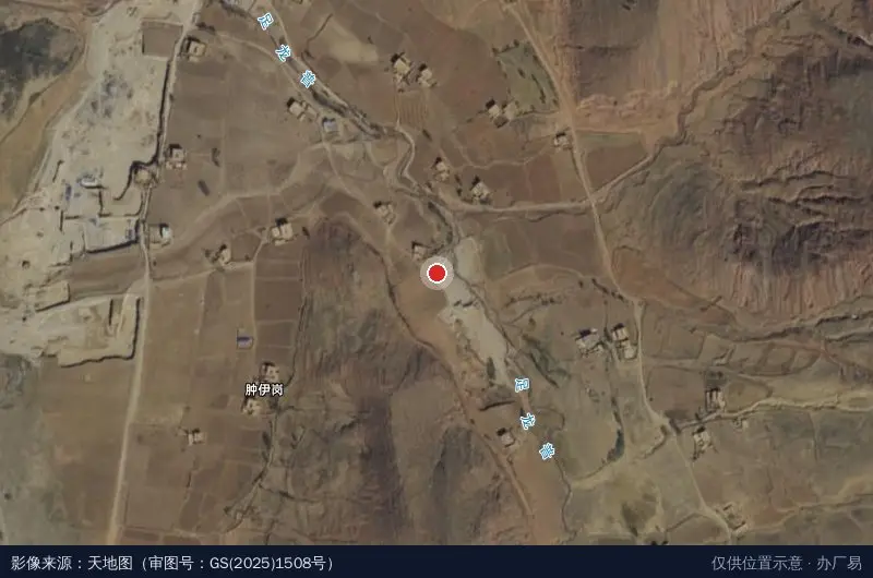 西藏昌都市芒康县产业融合发展示范园-B1卫星位置示意图