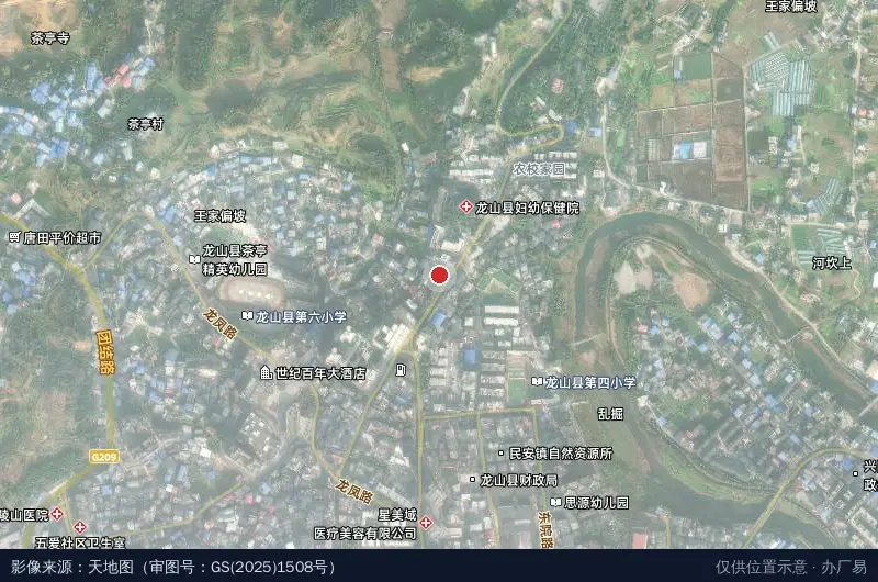 望城经开区人才招聘服务中心(龙山)卫星位置示意图