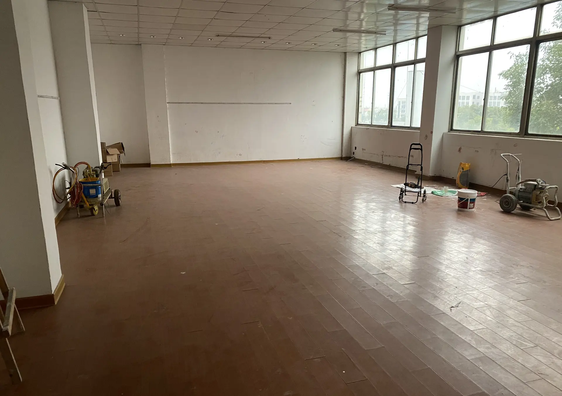 路北区厂房实景：唐山路北区 厂房出租1000㎡ 钢结构 带喷淋 可分租（第1张）