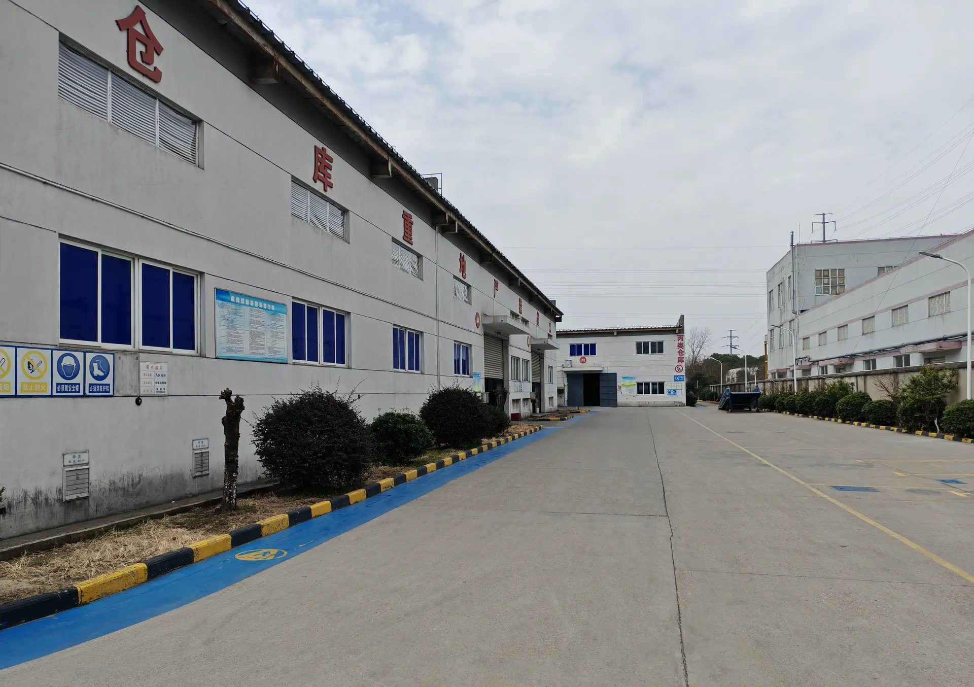 吴中区仓库实景：苏州吴中区 仓库出租2000㎡ 钢混结构 防潮 带货梯（第1张）