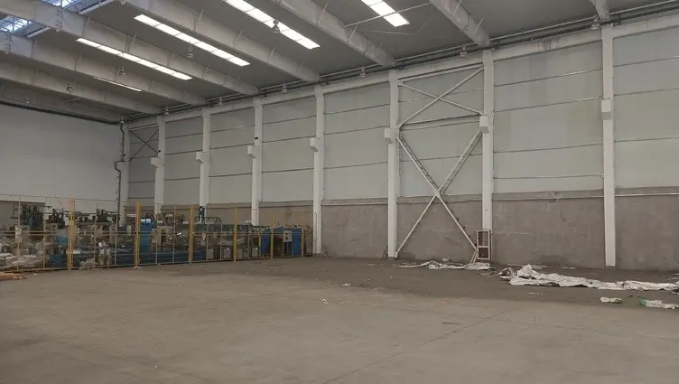 南康区仓库实景：赣州南康区 仓库出租3500㎡ 钢混结构 通风 消防齐全（第1张）