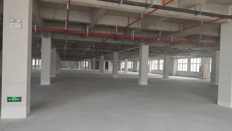 章贡区仓库实景：赣州章贡区 仓库出租5000㎡ 钢结构 带月台 通风（第1张）