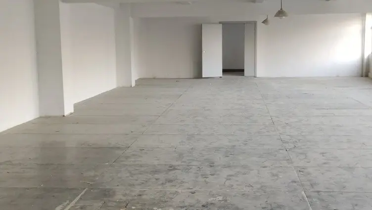 崇义县仓库实景：赣州崇义县 仓库出租2500㎡ 钢结构 高标仓 可分租（第1张）