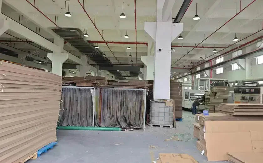 南康区厂房实景：赣州南康区 厂房出租2000㎡ 钢混结构 双层 可分租（第1张）