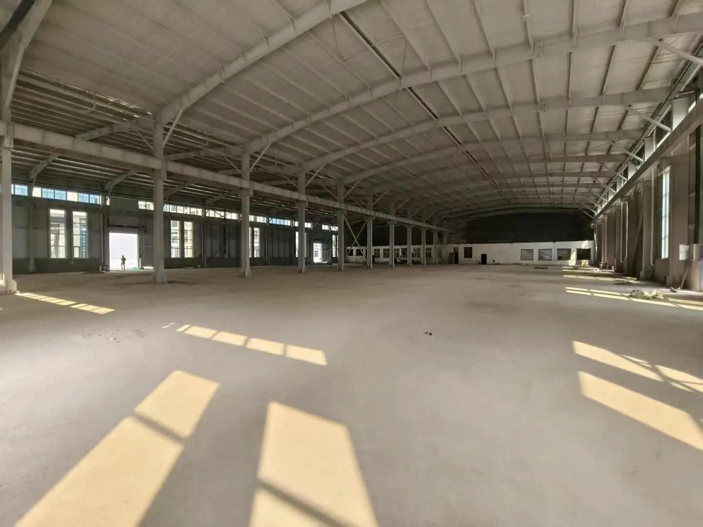 西青区厂房实景：天津西青区厂房1800㎡出售配套齐全预留天车牛腿（第3张）