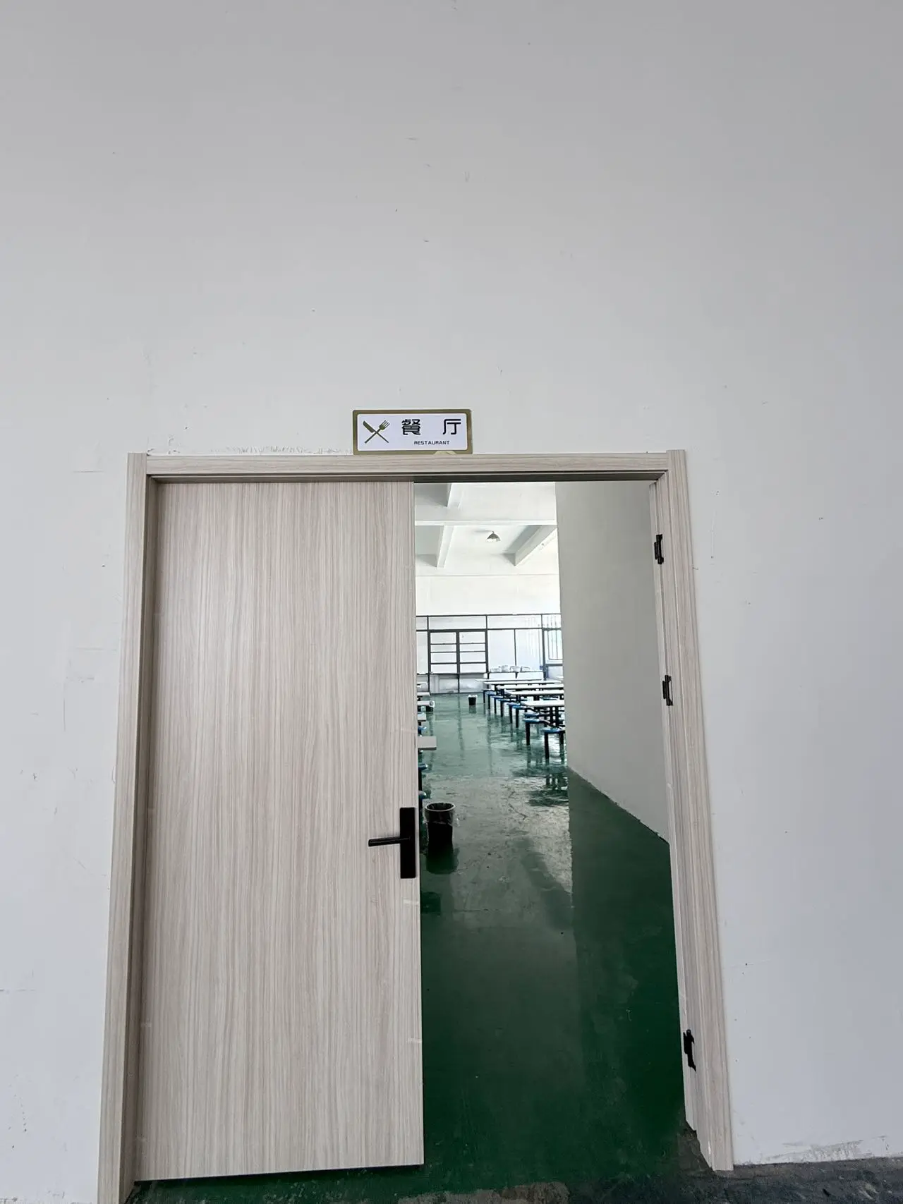 黄埭镇厂房实景：苏州黄埭镇厂房2300㎡出售可分割项目直租（第3张）
