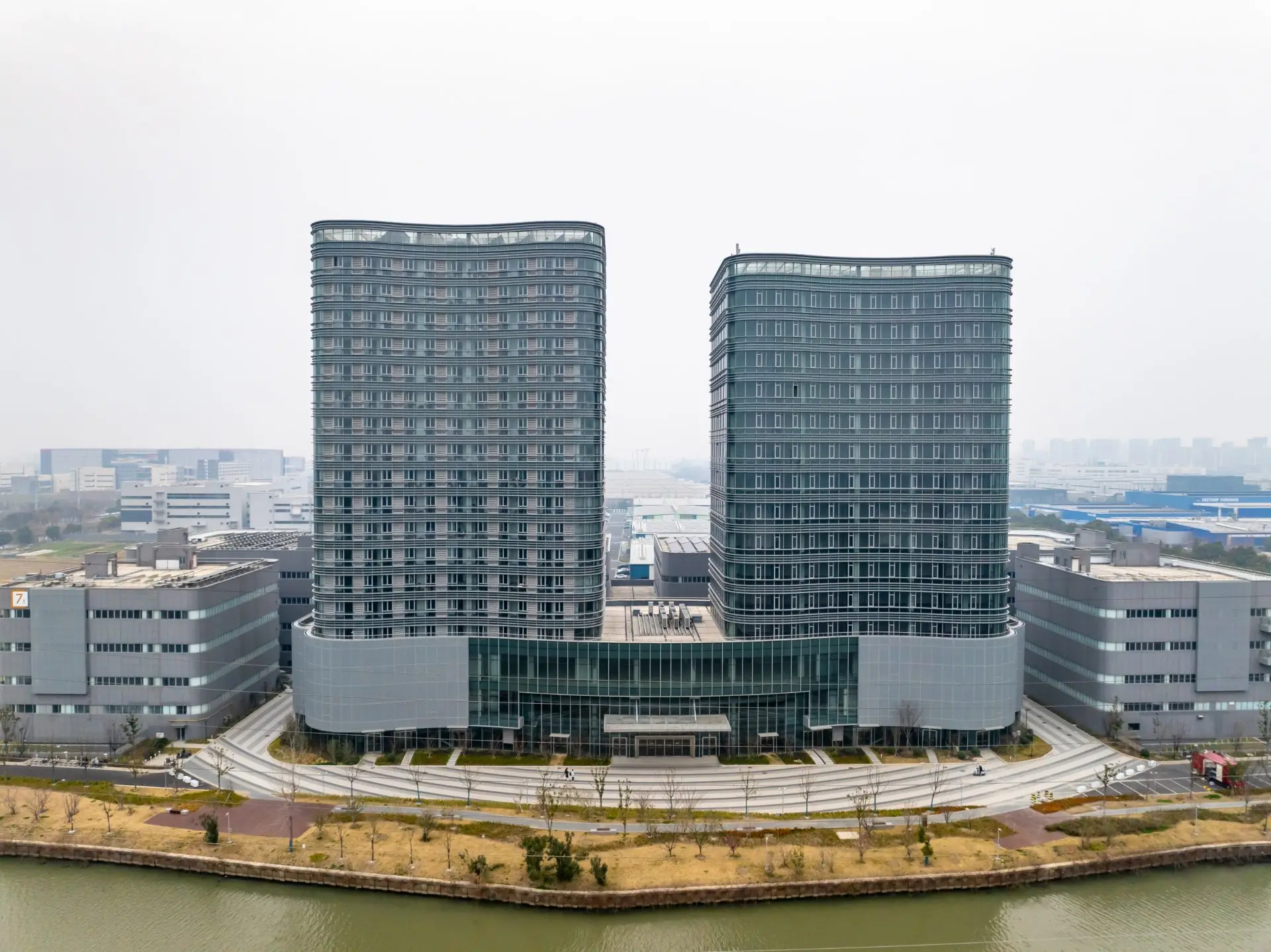 昆山市厂房实景：苏州昆山市厂房9600㎡出租铱工场周市科创产业园（第2张）