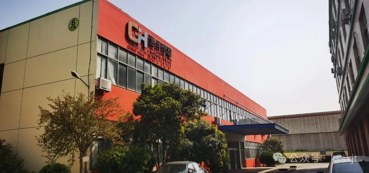 玉山镇厂房实景：昆山玉山镇厂房880㎡出租可分租带货梯（第4张）
