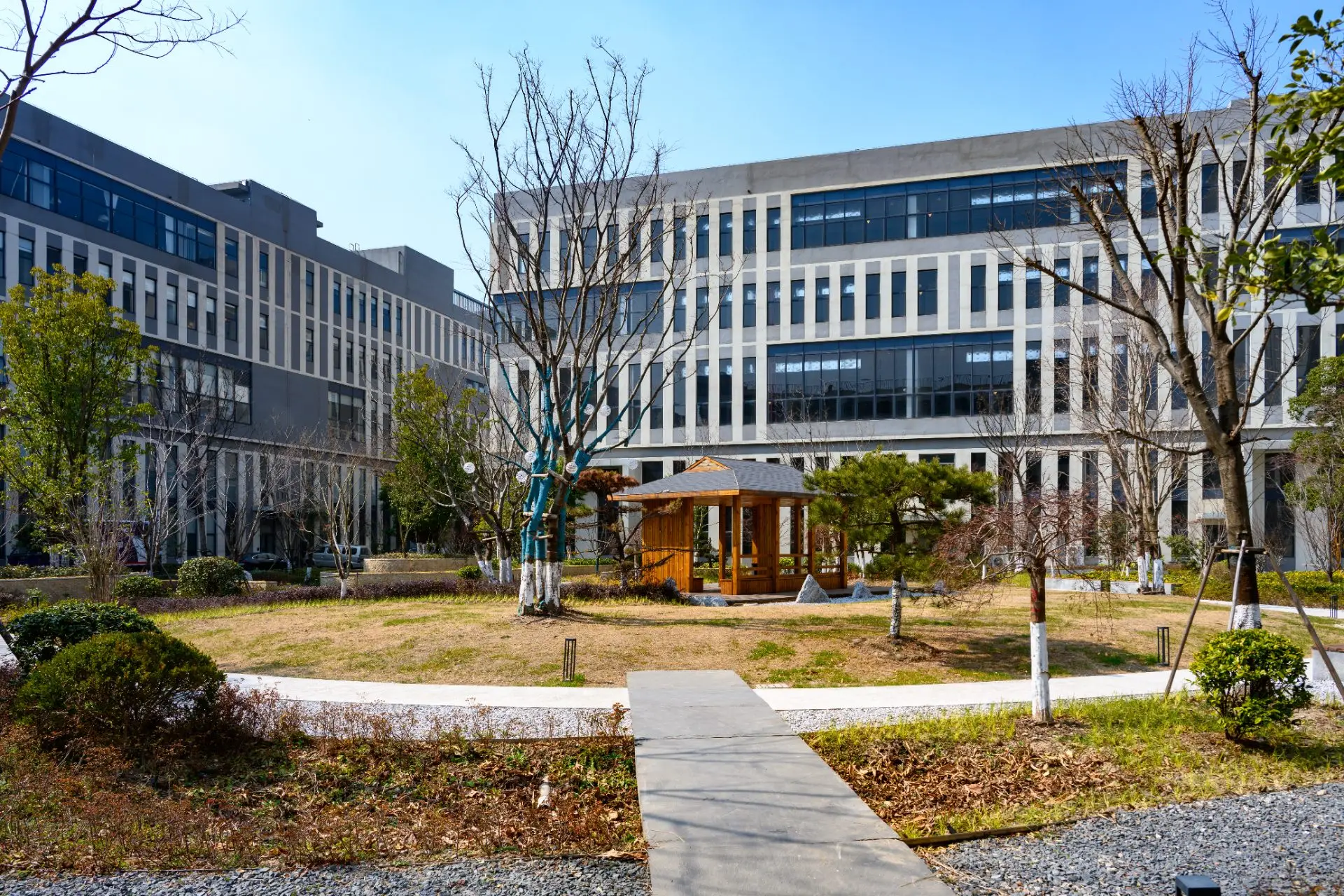 昆山市厂房实景：苏州昆山市厂房12093㎡出租铱工场周市科创产业园（第2张）