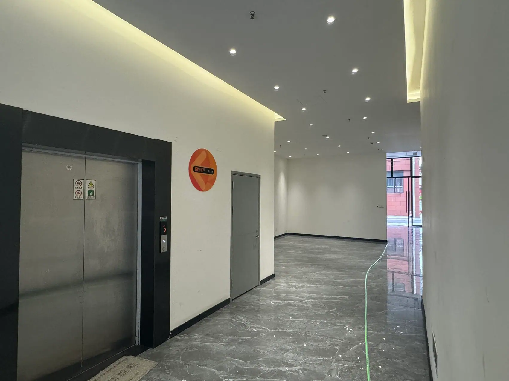 闵行区园区实景：上海闵行区园区9000㎡出租可分割地铁沿线（第4张）