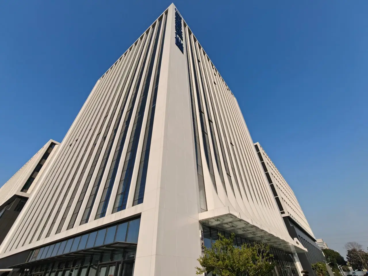 虎丘区厂房实景：苏州虎丘区厂房300㎡出租可分租带货梯（第1张）