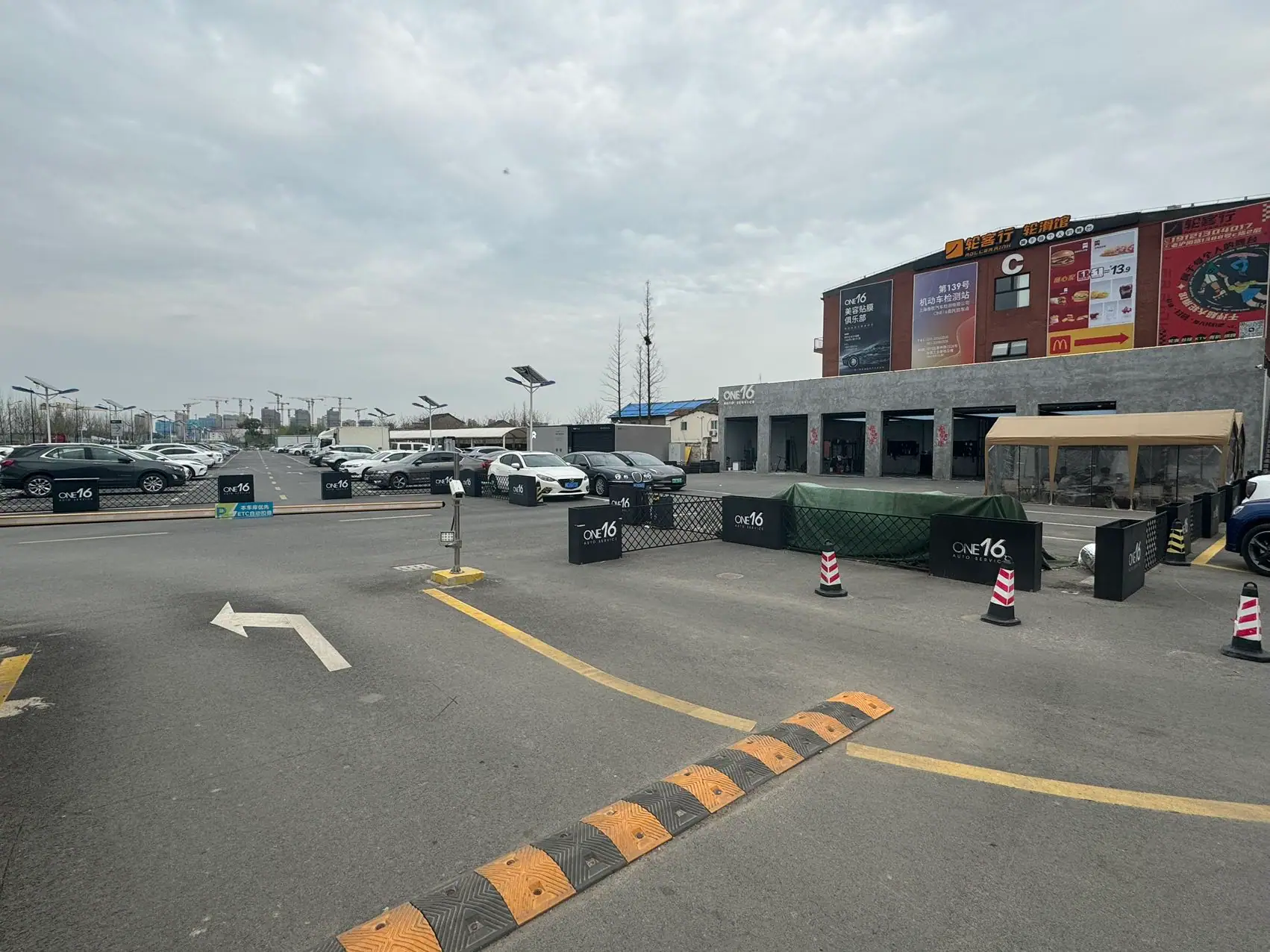 闵行区园区实景：上海闵行区园区9000㎡出租可分割地铁沿线（第2张）