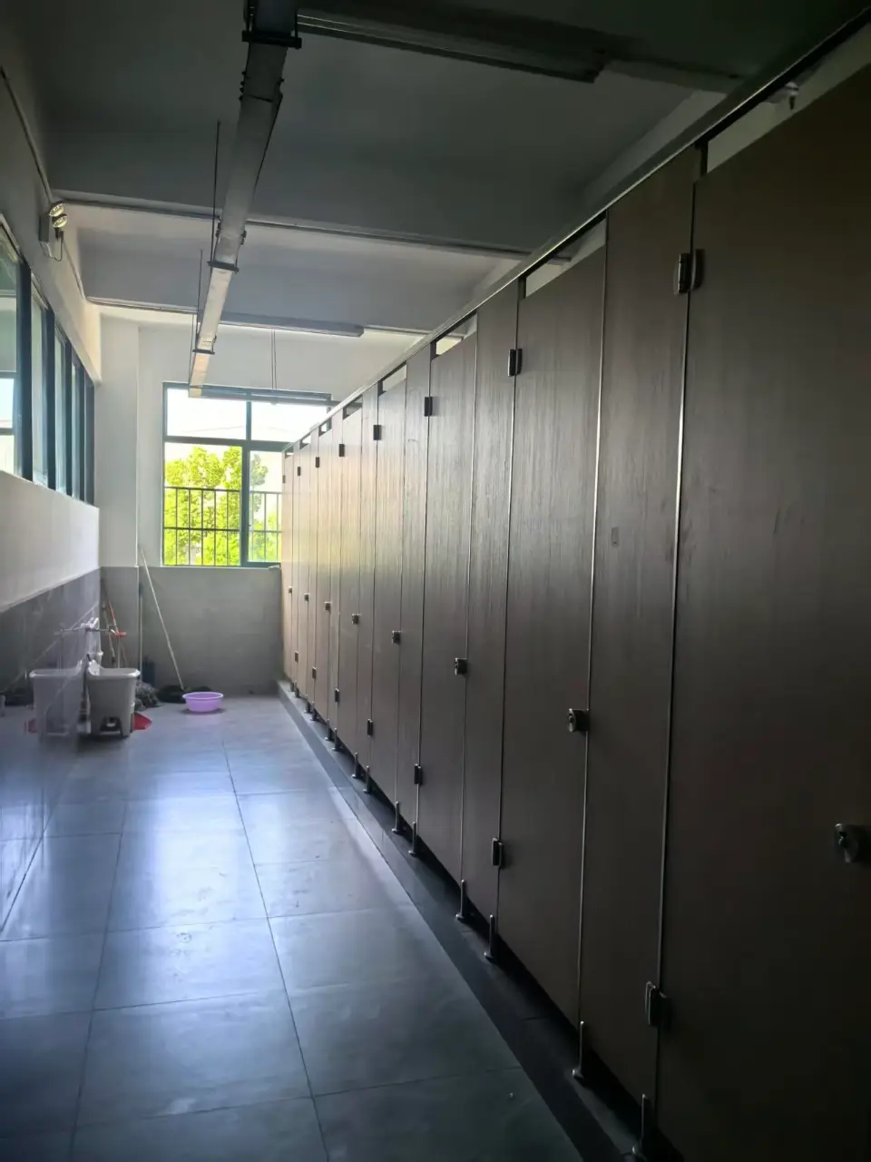 城北厂房实景：昆山城北厂房3000㎡出租独门独院两层半（第2张）