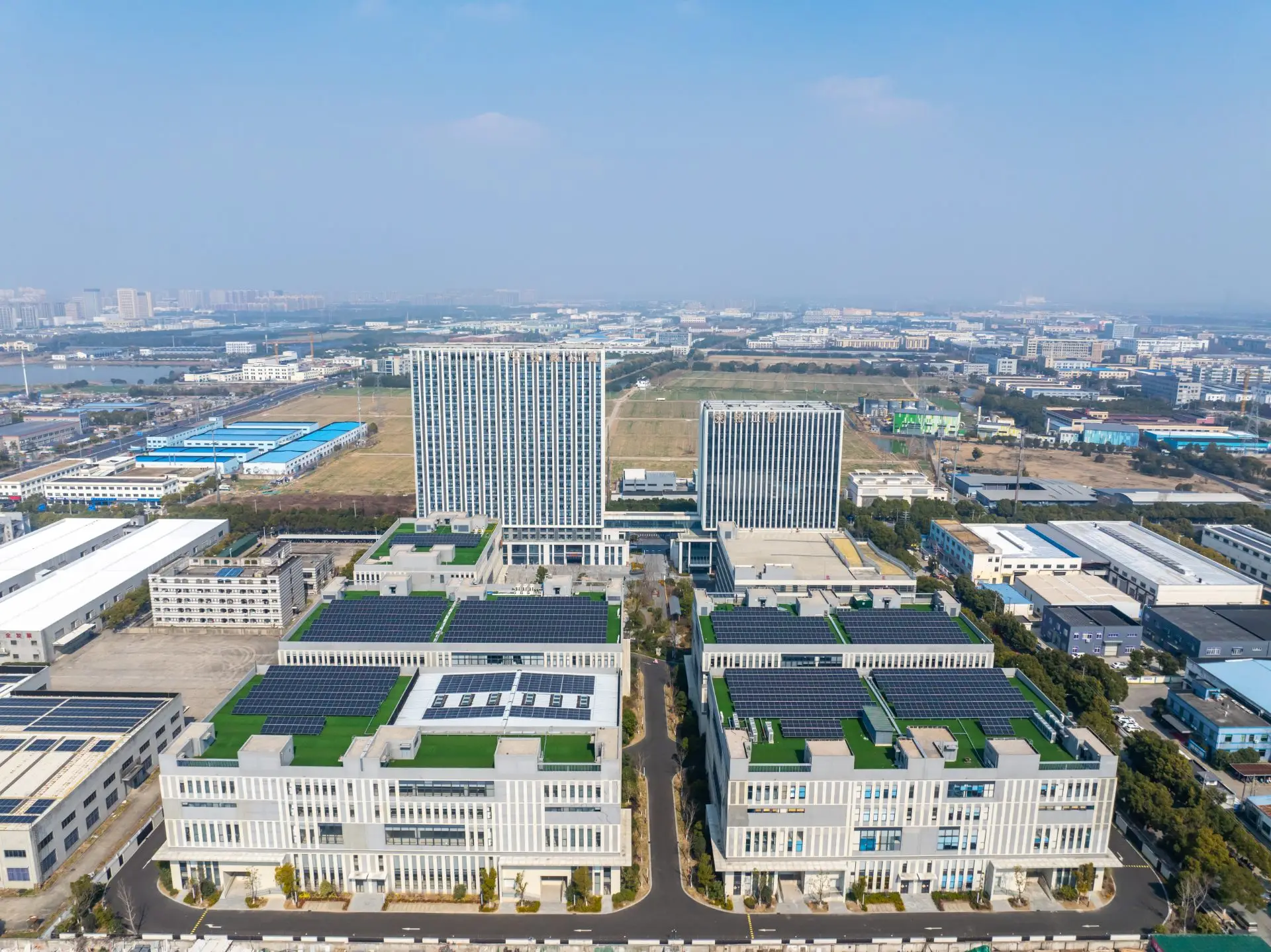 周市镇厂房实景：昆山周市镇厂房8752㎡出租铱工场科创产业园钢结构（第2张）