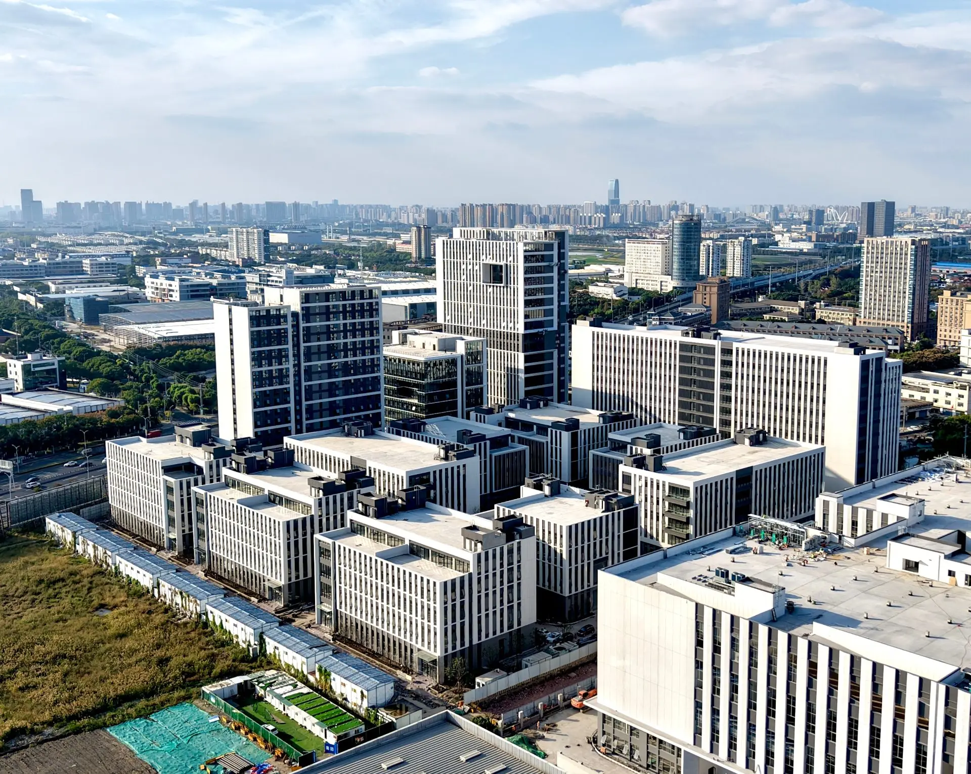陆家镇园区实景：昆山陆家镇园区3400㎡出租独栋可分租（第2张）