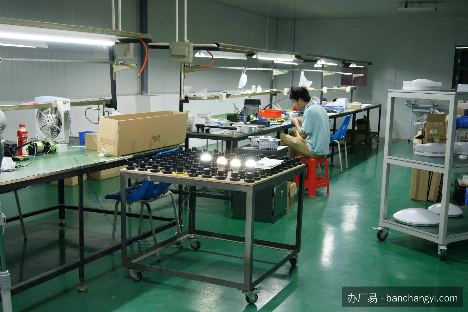 昆山展越精密电子有限公司