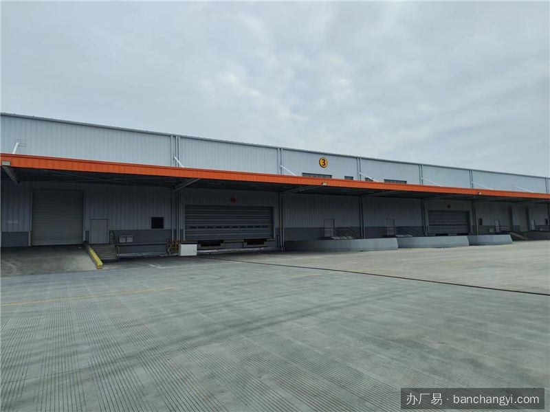 上海浦东新区 仓库出租5000㎡ 钢混结构 消防齐全 通风
