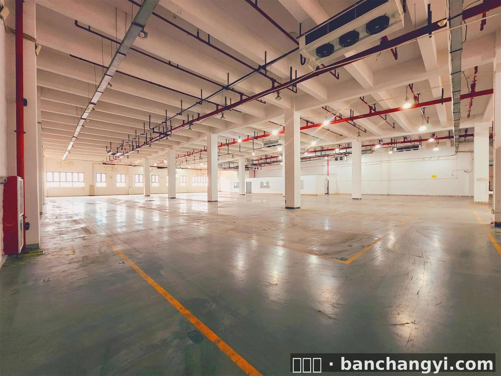 上海浦东新区 仓库出租3000㎡ 钢结构 带货梯 防潮