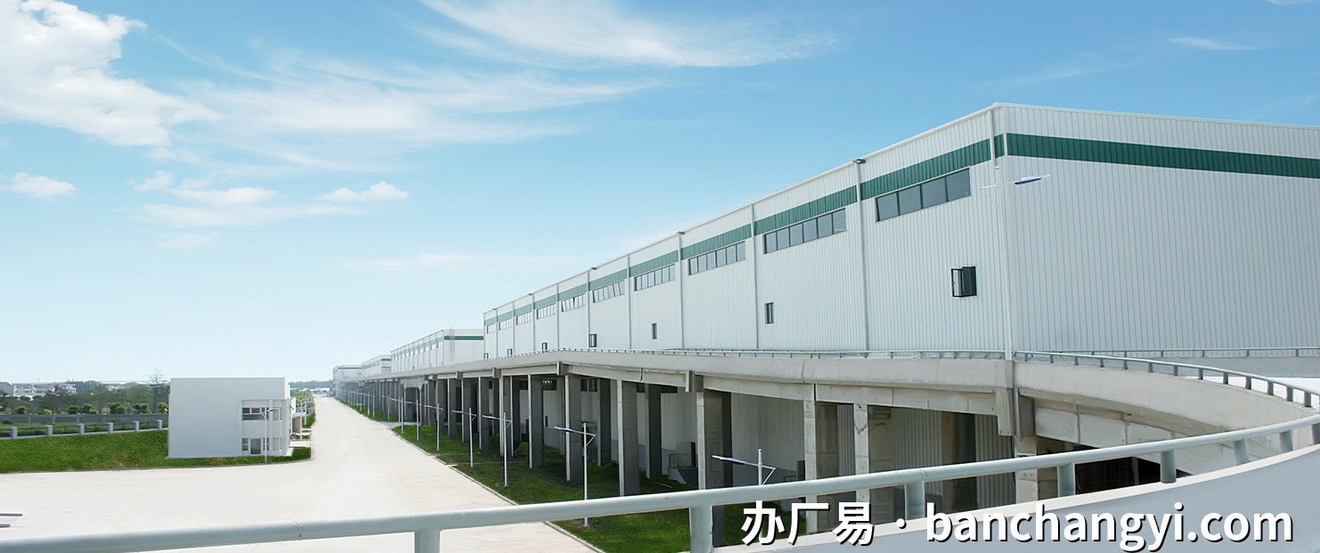 浦东新区仓库实景：上海浦东新区 仓库出租2500㎡ 钢混结构 单层 带货梯（第1张）