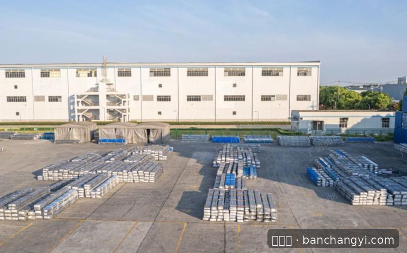 浮桥厂房实景：浮桥厂房出租 配套办公及穿梭式货架 可分租 丙类消防（第2张）