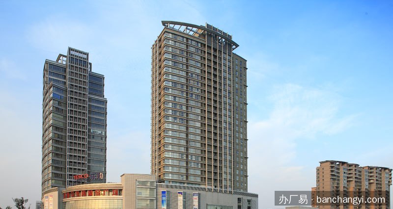 玉山镇商业地产实景：昆山开发区城南吉田国际商业街内街商铺出租（第2张）